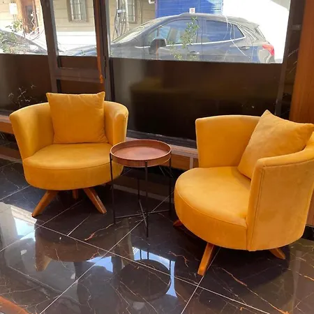 住宿加早餐酒店 Senbol Suit Hotel *